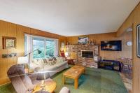 Four bedroom holiday home