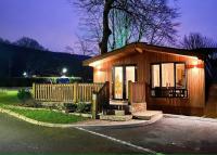 Dovestone Luxury Lodges sleeps 4- pet free - Ferienwohnung