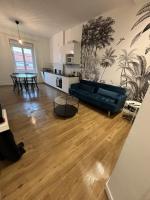 Superbe T2, rénové, calme - B&B Villeurbanne