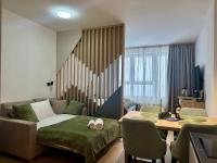 King Studio with Sofa Bed