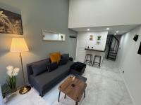 Chic duplex Lyon avec terrasse - Chambres d’hôtes Vénissieux