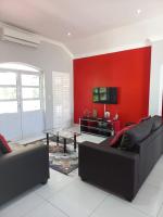 Caribbeans Estates Villa 45 Calypso Drive - B&B Port Edward