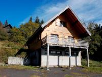 Chalet atypique près des pistes, 9 pers., sculptures uniques - FR-1-814-49 - Bed and Breakfast