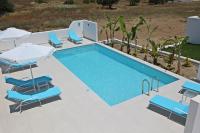 XENOS VILLA 7 with a private pool near the sea - B&B