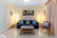 Deluxe One-Bedroom Apartment