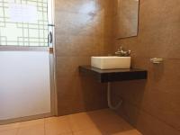 Appartamento con 3 Camere da Letto