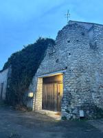 Muraille du château avec jacuzzi - Bed and Breakfast