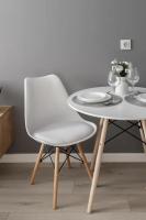 Затишна квартира поруч з метро Харківська - B&B Kyiv