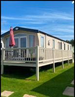 Weeley Bridge 3 Bedroom Luxury Holiday Home - B&B