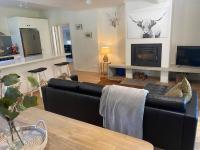 Deerhead Cabin - B&B