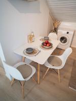 COZY&RELAX APARTMENT-Balkon Küche Parkplatz TV WIFI - B&B Mindelheim