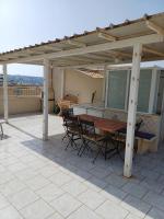 Apartment mit Terrasse