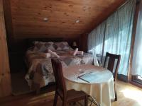 Dreibettzimmer mit Terrasse