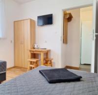 Camera Matrimoniale/Doppia con Letti Singoli