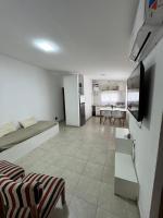 Casa dos habitaciones, zona parque - B&B Necochea