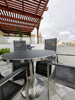 Fly Away Home condo with terrace - B&B Qormi