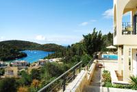Niriides Luxury Apartments - Bed and Breakfast Sývota