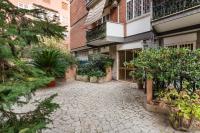 Rome Dolce Vita Luxury Apartment 4 km da Colosseo - Chambres d’hôtes Rome