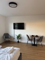 Union Suite Apartment Near Train Station - B&B Linz