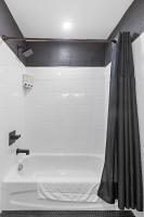 1C - Ask About 20Off - Sleeps 5 - Airport 8min - NYC 30min - B&B Newark