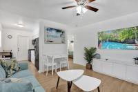 Tropical View Escape - 1BR - B&B