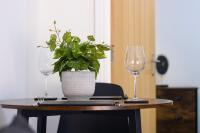 Flat 1L, Willow Brook, Private Parking, WiFi, Smart TV - B&B