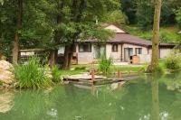 Rustikálna chalúpka pri jazere - B&B