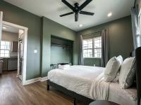 StayAE Downtown - 1BR Apartment, Second Floor - Chambres d’hôtes Bâton-Rouge