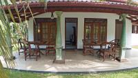 Charika Villa - Ferienwohnung Bentota