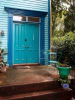 The Blue House in Bucks County, PA - B&B Riegelsville