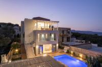 Olive Chrysi Luxury Villa with in-room plunge pool - Bed and Breakfast Chania