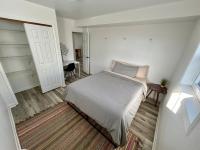 Bright Private Entrance New 2BD Close to DC & More - B&B