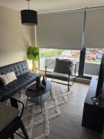 Depto Claudio 904 - B&B