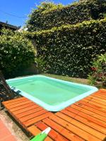Acogedora casa cerca de la Laguna, con pileta - B&B