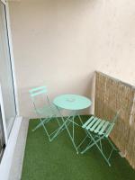 Studio near train station and sanctuary - B&B Lourdes