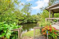 Life on the River at the Cabin - B&B