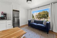 Stylish Studio in Walkers Point - B&B