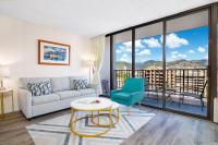 Waikiki condo with lanai & beach access - B&B Honolulu
