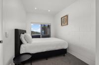 Deluxe Double Room with Balcony and Sea View