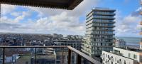 Modern 2-bedroom apartment near the beach of Ostend T102 - Chambres d'hôtes Ostende