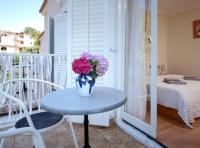 Apartments Božica - Ferienwohnung Vrboska