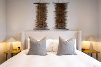 Modern 1-Bedroom Apartment in the Heart of Hayle - B&B