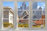 KozyGuru | Kirribilli | Opera House View 2 Bed Apt - B&B Sydney