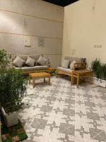 استديو واسع وانيق بجلسة خارجية قريب من البوليفارد - B&B