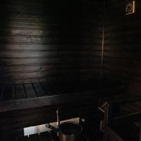 Two-room flat with sauna, glazed balcony and free parking lot - Chambres d’hôtes