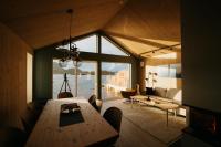 Visit Mortsund, Lofoten - B&B