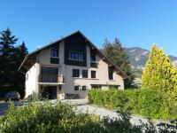 Charmant T2 spacieux au pied de Montdauphin - Ferienwohnung