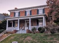 Downtown Historic Home, easy walk from State Street - B&B