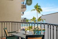 Amazing 1 BR Condo - Partial Oceanview - Pool - Chambres d’hôtes
