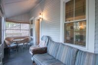 On the bay in Wellfleet - walk to water! - B&B Wellfleet